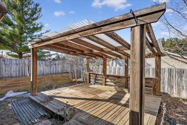 5992 Palisades Parkway, Rockford, IL 61109