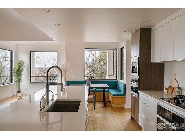 210 Cactus Ct, Boulder, CO 80304