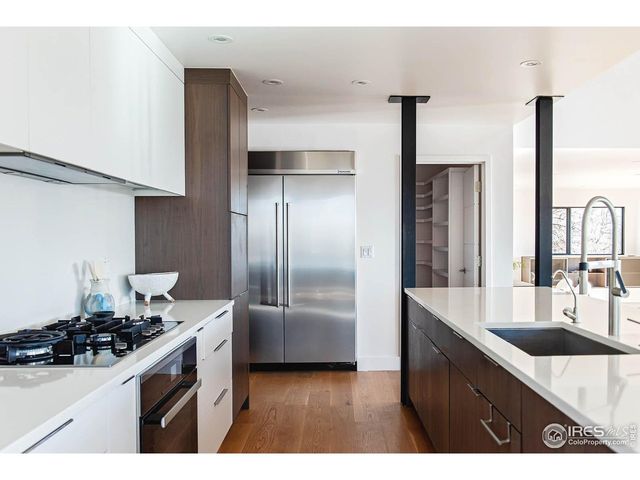 210 Cactus Ct, Boulder, CO 80304