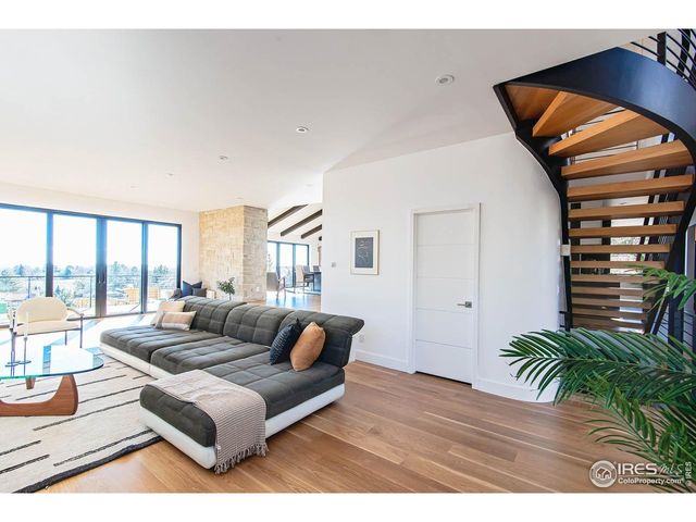 210 Cactus Ct, Boulder, CO 80304