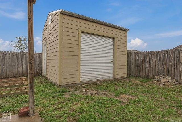 4730 Lonoke Lane, Jonesboro, AR 72404