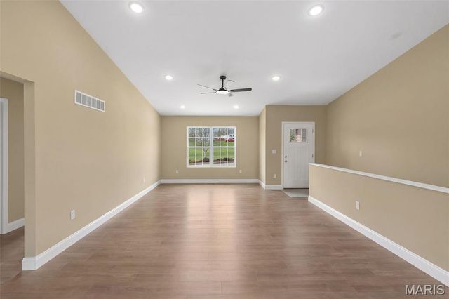 504 Summer Hill Lane, Washington, MO 63090
