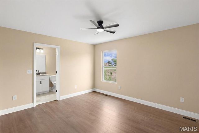504 Summer Hill Lane, Washington, MO 63090