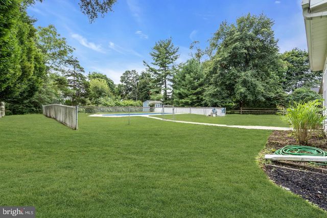 402 WASHINGTON CROSSING PENNINGTON RD, Titusville, NJ 08560