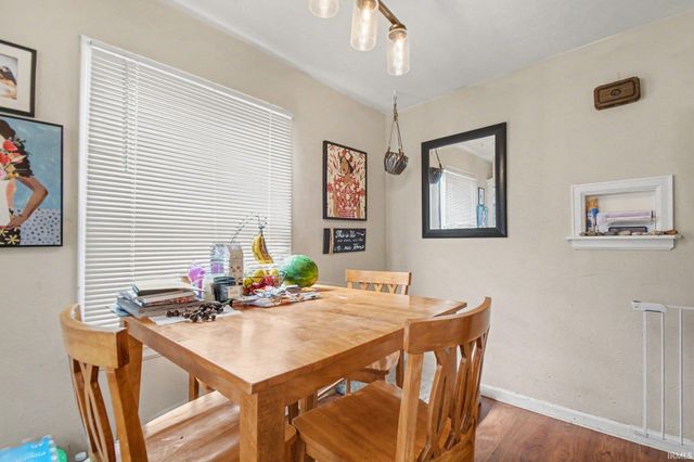 2106 Berkley Place, South Bend, IN 46616