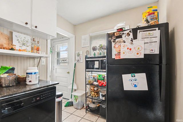 2106 Berkley Place, South Bend, IN 46616