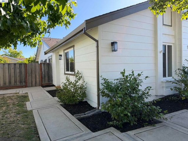 4162 Polonius Cir, Fremont, CA 94555