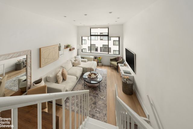77 Bleecker St Apt 822, New York City, NY 10012