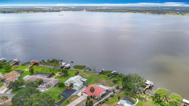 33620 PICCIOLA DRIVE, Fruitland Park, FL 34731