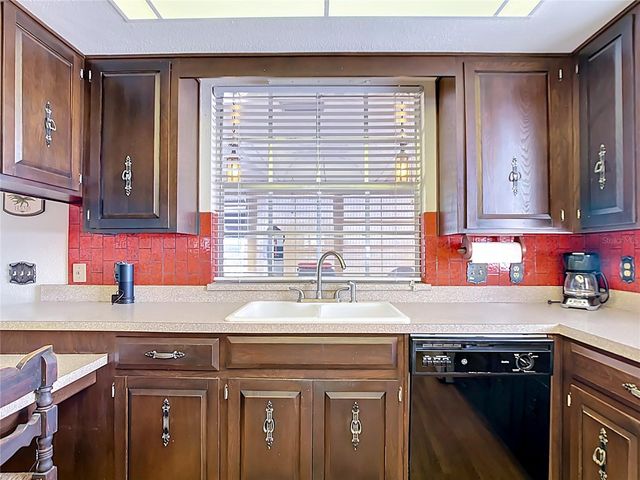 33620 PICCIOLA DRIVE, Fruitland Park, FL 34731