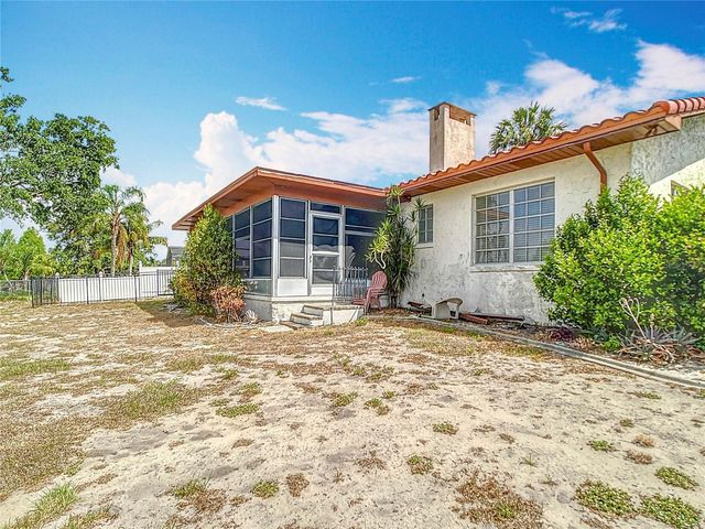 33620 PICCIOLA DRIVE, Fruitland Park, FL 34731