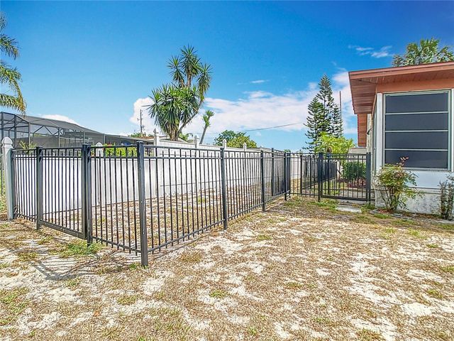 33620 PICCIOLA DRIVE, Fruitland Park, FL 34731