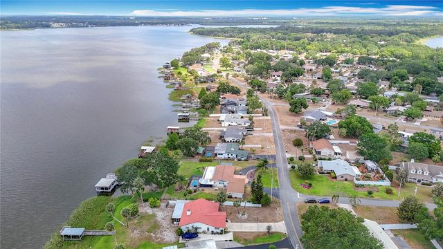 33620 PICCIOLA DRIVE, Fruitland Park, FL 34731