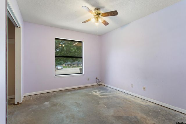 16839 Timberidge Dr, Tyler, TX 75703