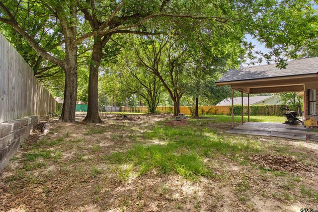 16839 Timberidge Dr, Tyler, TX 75703