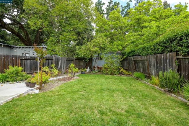 120 Richard Ln, Walnut Creek, CA 94595