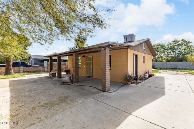 10815 W Apache Street, Avondale, AZ 85323