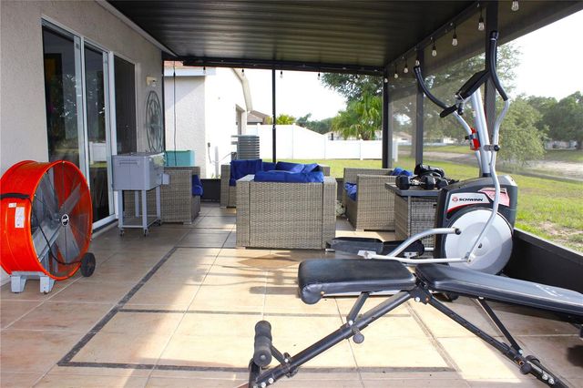 10228 HUNTERS HAVEN BOULEVARD, Riverview, FL 33578