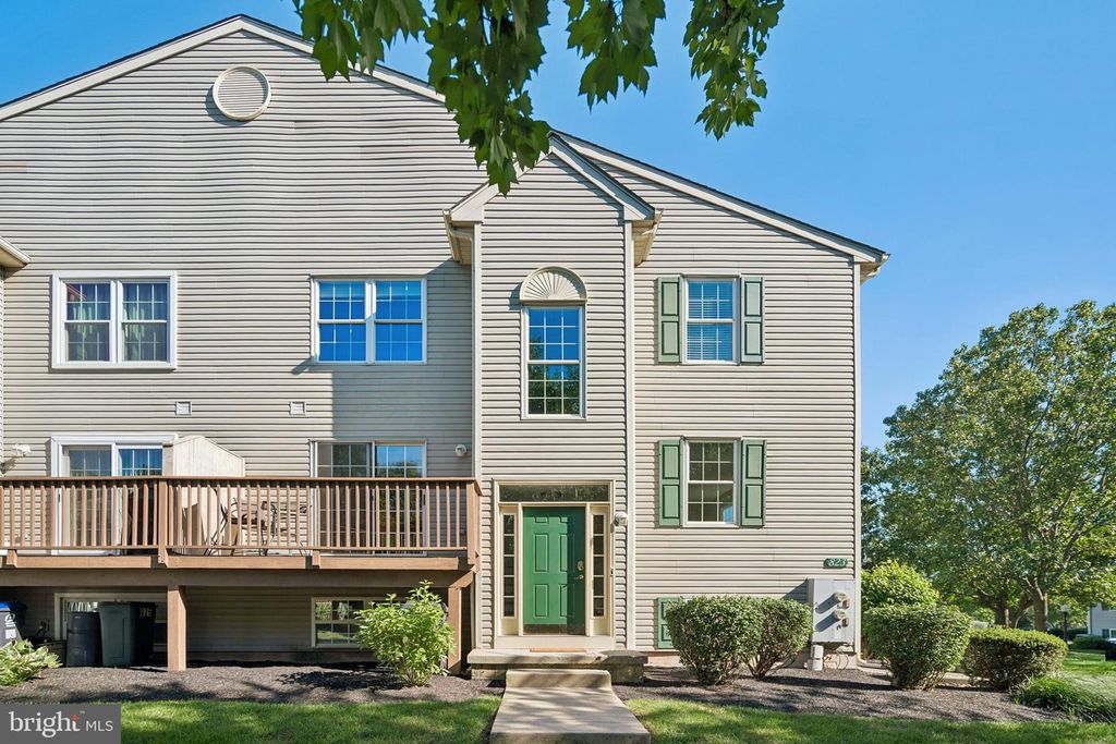 823 DEWEES PL #1304, TRAPPE, PA 19426 — exterior