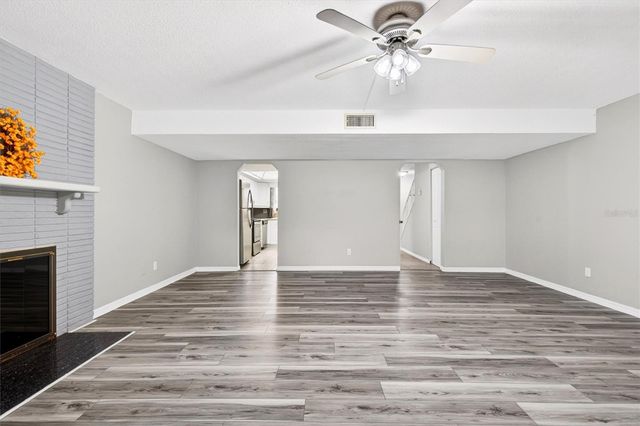 2250 S PALMETTO AVENUE J-5, South Daytona, FL 32119