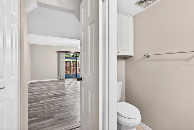 2250 S PALMETTO AVENUE J-5, South Daytona, FL 32119