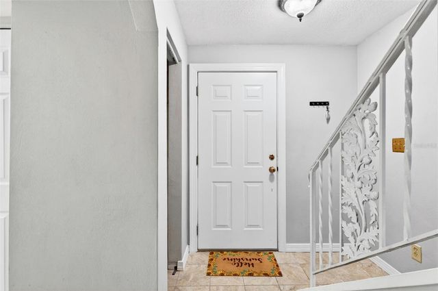 2250 S PALMETTO AVENUE J-5, South Daytona, FL 32119