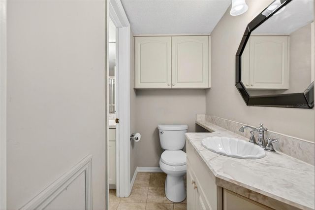 2250 S PALMETTO AVENUE J-5, South Daytona, FL 32119