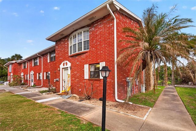 2250 S PALMETTO AVENUE J-5, South Daytona, FL 32119