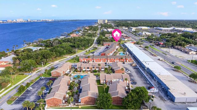 2250 S PALMETTO AVENUE J-5, South Daytona, FL 32119