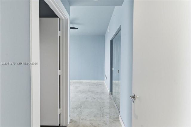 900 Biscayne Blvd 3709, Miami, FL 33132