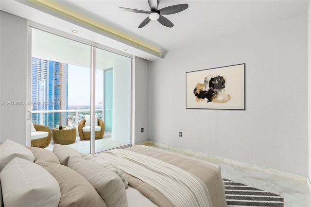 900 Biscayne Blvd 3709, Miami, FL 33132