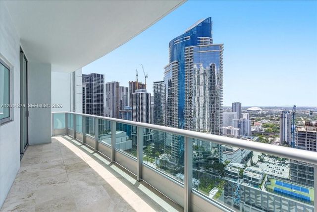 900 Biscayne Blvd 3709, Miami, FL 33132