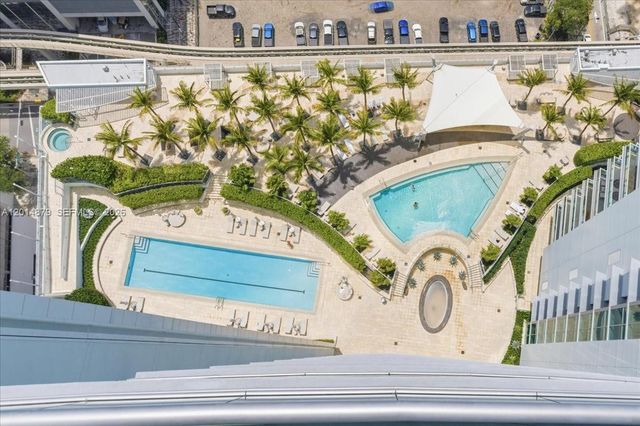 900 Biscayne Blvd 3709, Miami, FL 33132