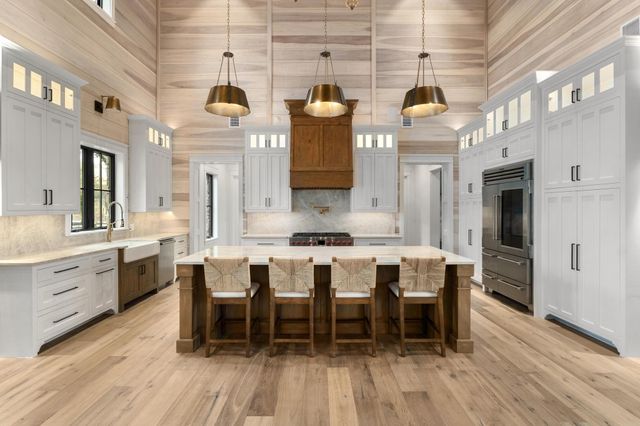 000 Old Red Ranch RD, Dripping Springs, TX 78620