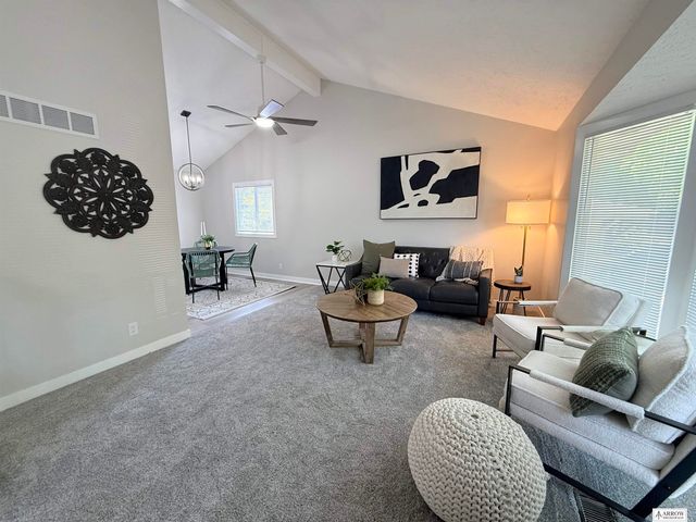 2220 SW 17 Street, Lincoln, NE 68522