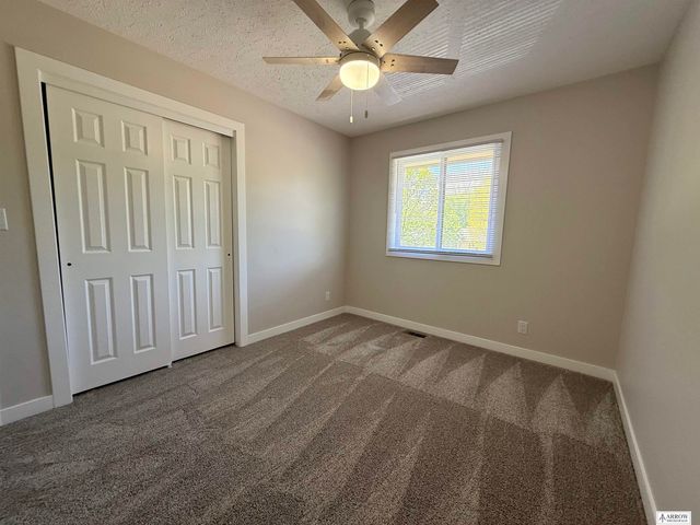 2220 SW 17 Street, Lincoln, NE 68522