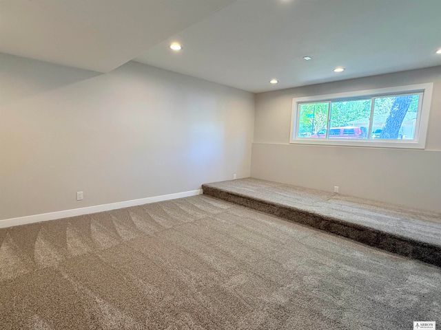 2220 SW 17 Street, Lincoln, NE 68522