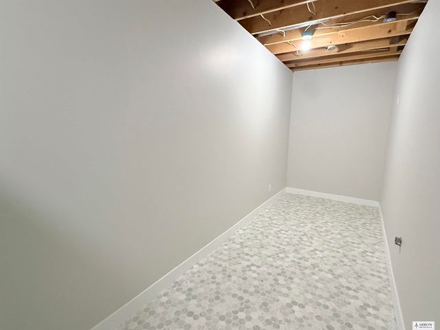 2220 SW 17 Street, Lincoln, NE 68522