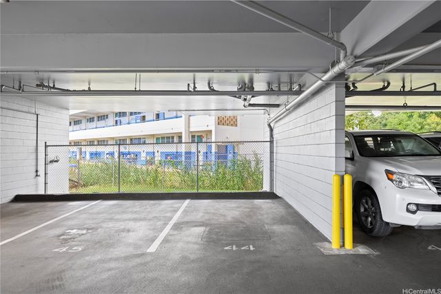 633 Nalanui Street 409, Honolulu, HI 96817