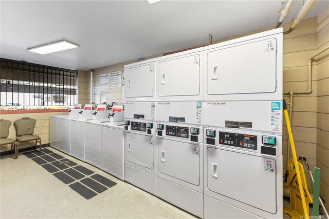 633 Nalanui Street 409, Honolulu, HI 96817