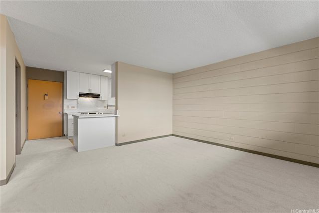 633 Nalanui Street 409, Honolulu, HI 96817