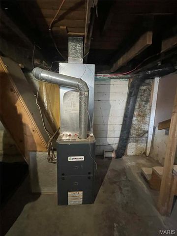 2209 Hope Street, Hannibal, MO 63401