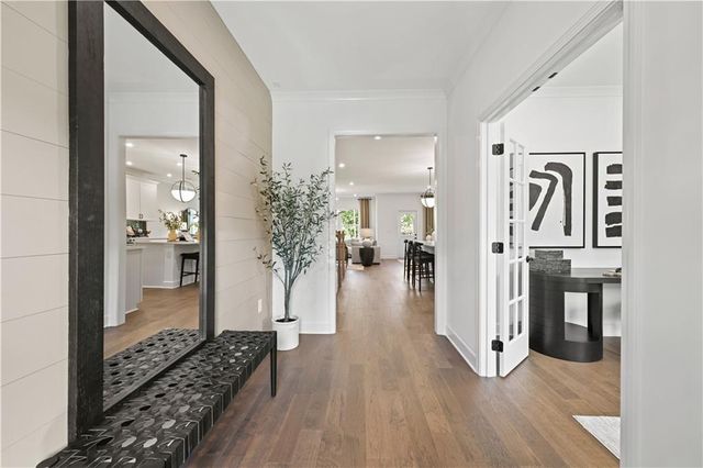 6092 Marigold Way, Atlanta, GA 30349