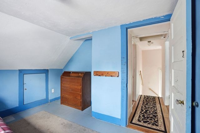 13 Clapp Rd, Hanover, MA 02339