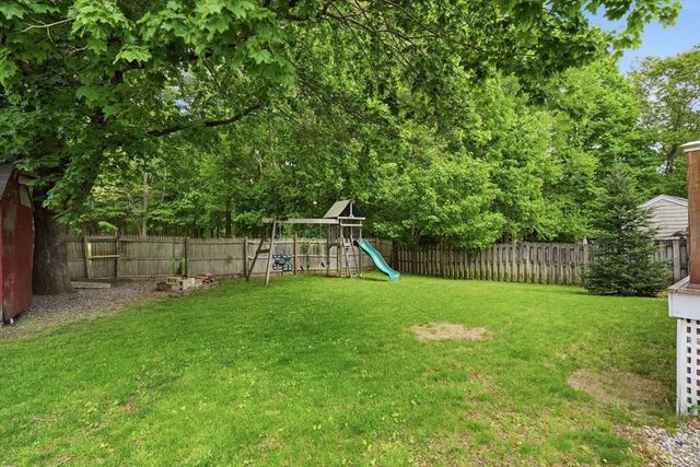 13 Clapp Rd, Hanover, MA 02339