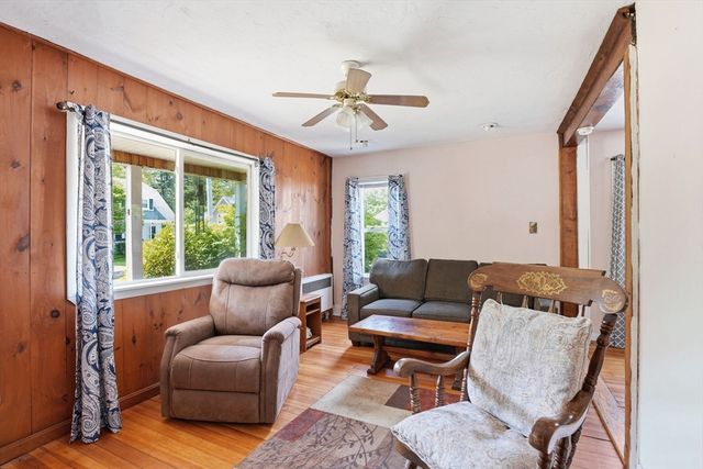 13 Clapp Rd, Hanover, MA 02339
