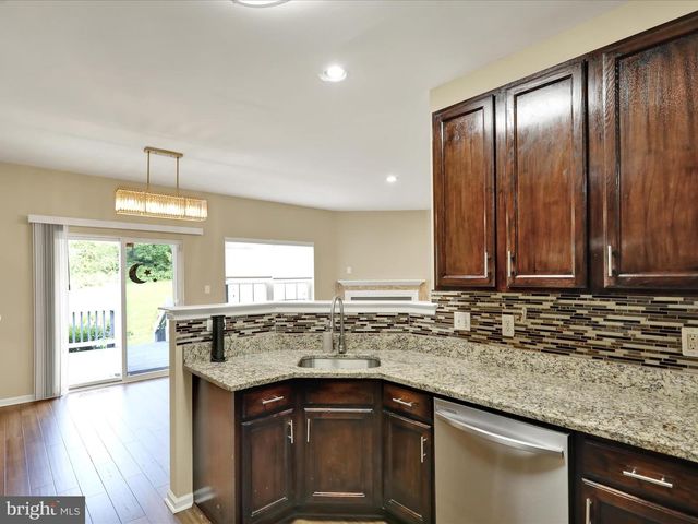 149 STONE HILL DR, Pottstown, PA 19464