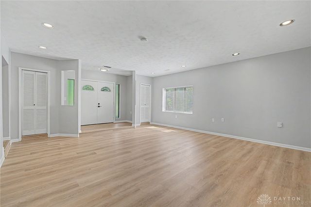 3757 Highmont Street, Beavercreek, OH 45432