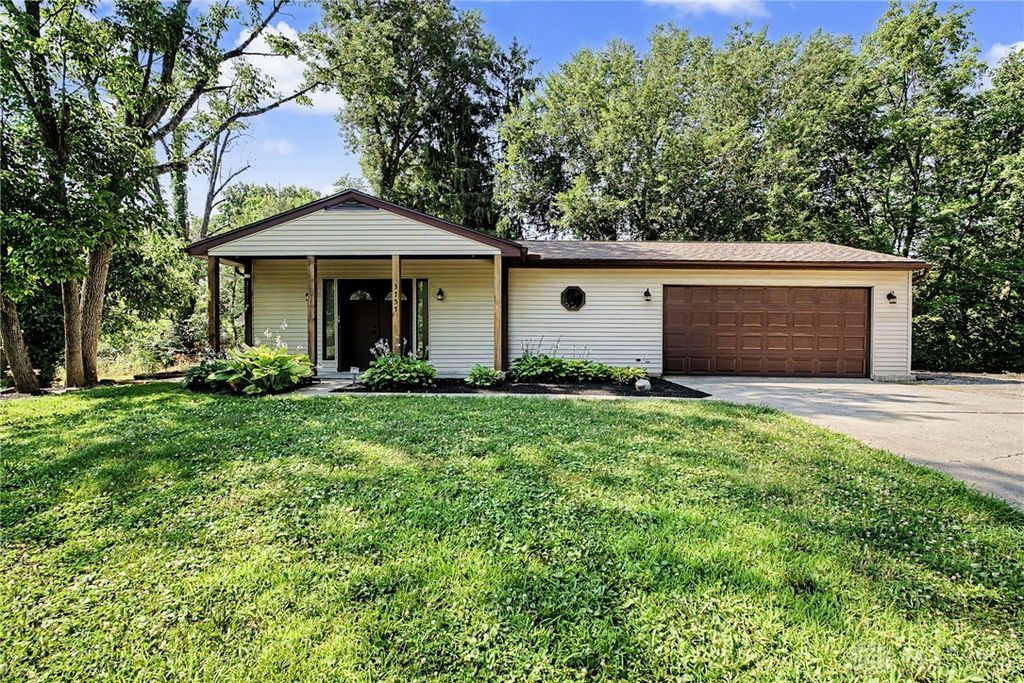 3757 Highmont Street, Beavercreek, OH 45432