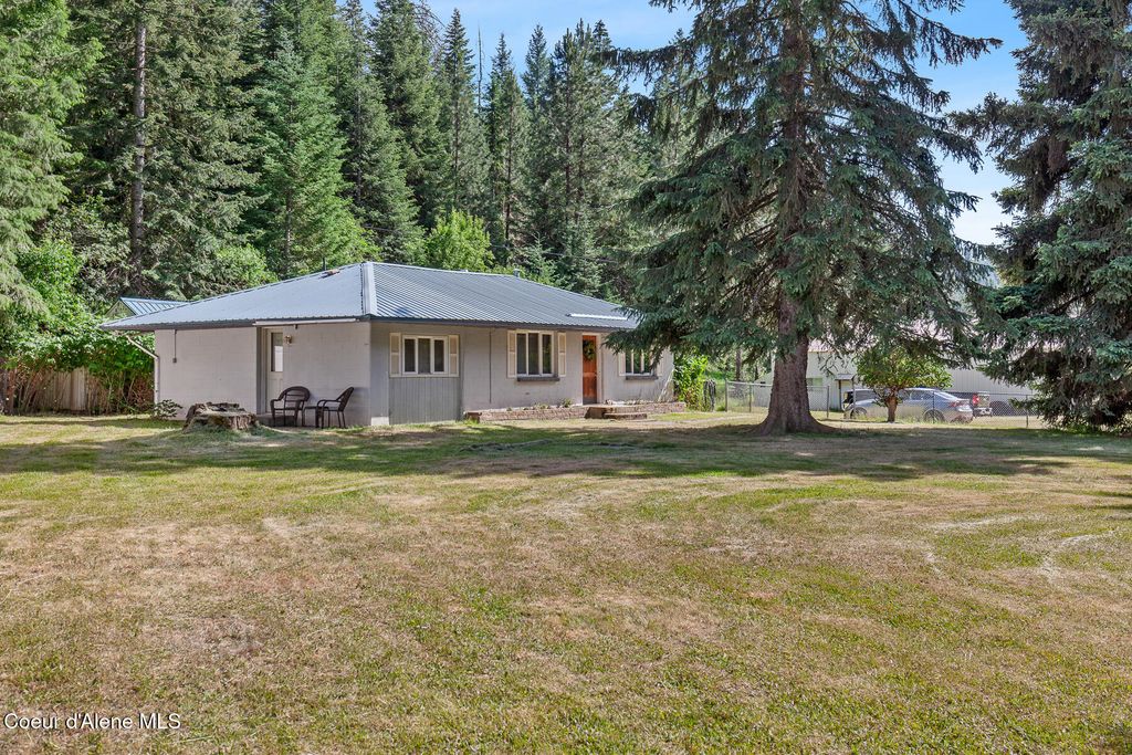 3840 E Nettleton Gulch Rd, Coeur D'alene, ID 83814